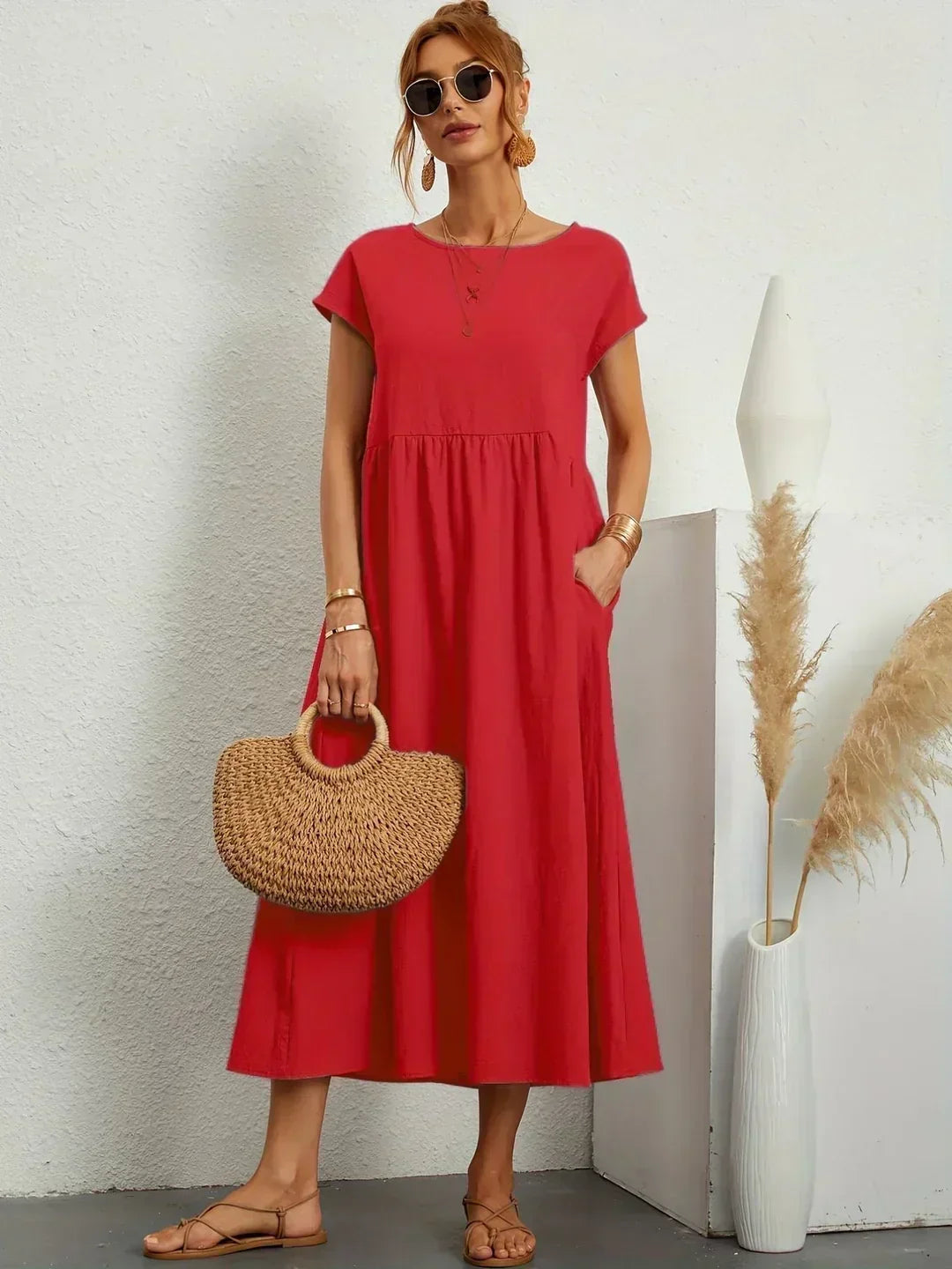 Evi | Flowing Midi Dress Timeless Elegance