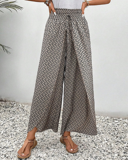 Stella | Lisette Trousers with Wide Legs and Geometric Print